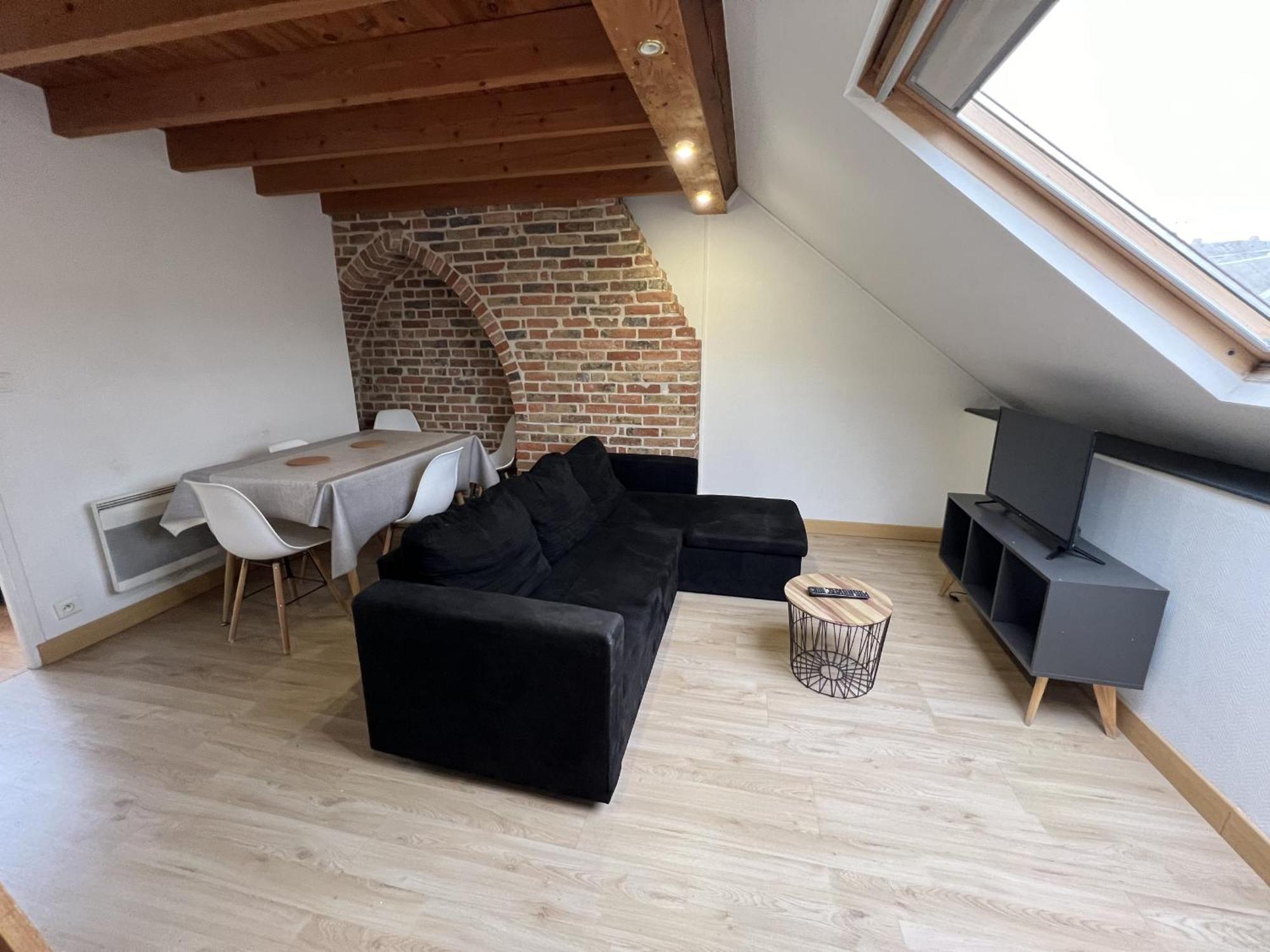 Amiens, Sous Les Toits 4-6 Pers Appartement *